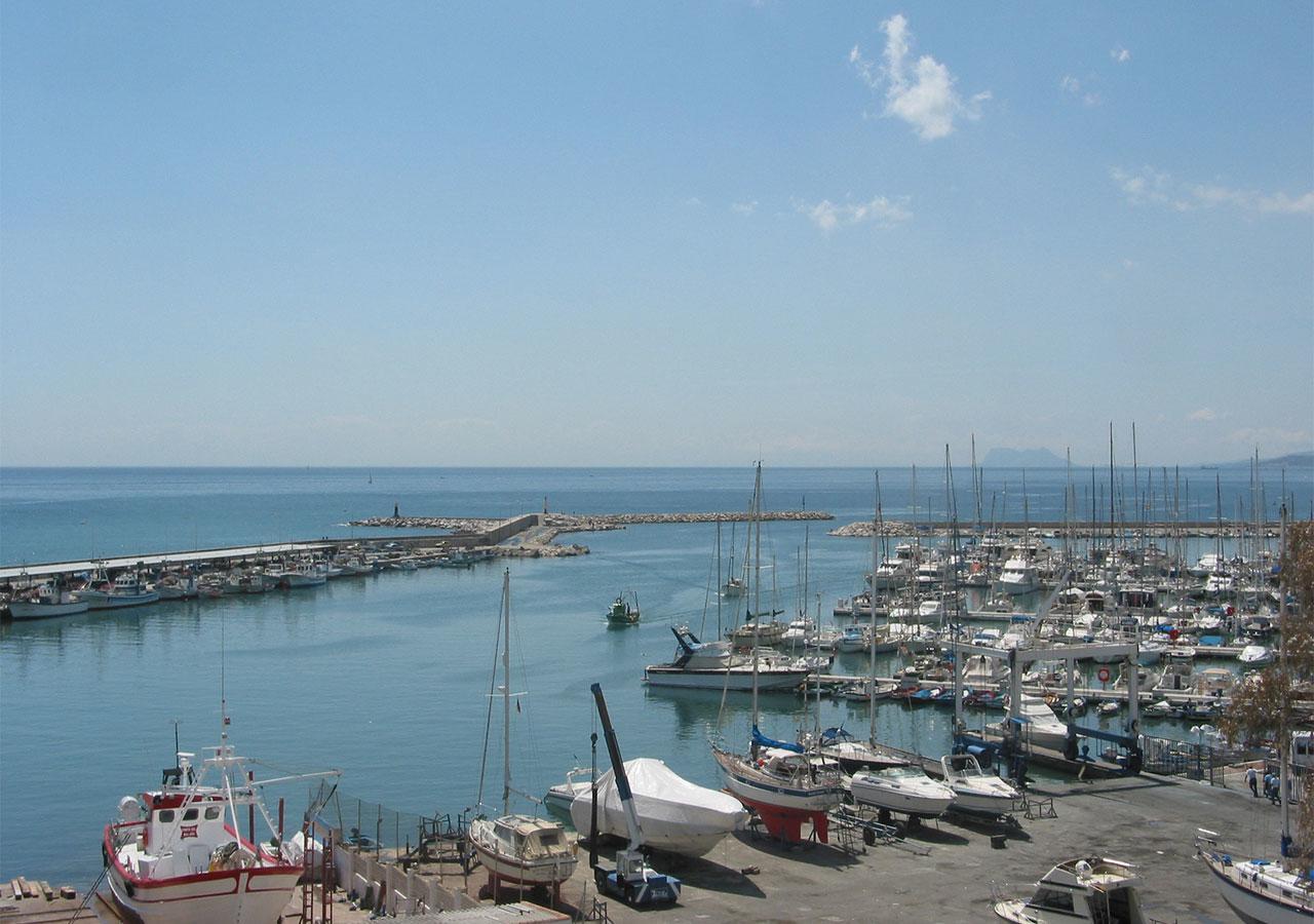 埃斯特波纳Puertosol 2公寓 外观 照片